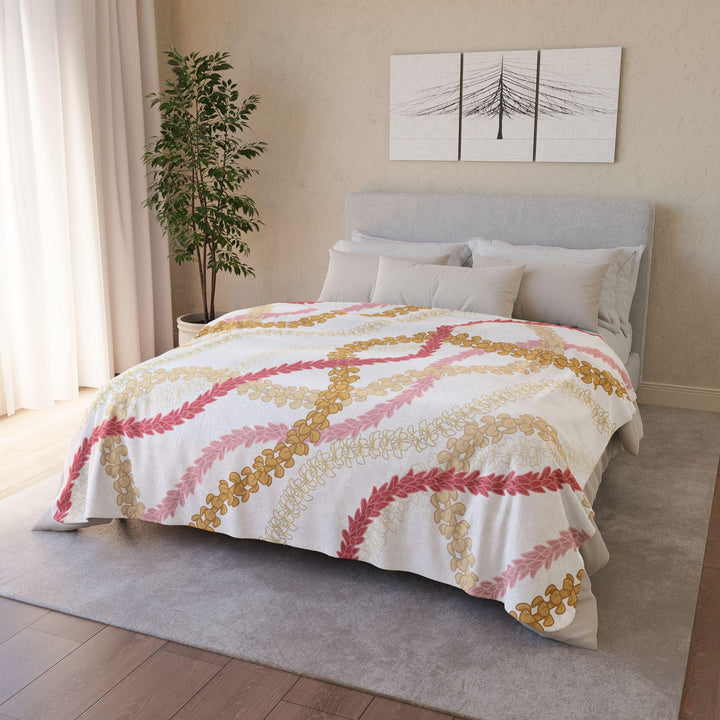 Flower Lei White Sherpa Fleece Throw Blanket | Tropical Floral Print