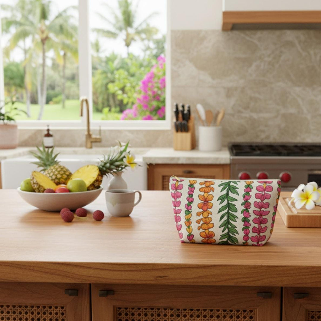 Hawaiian Lei Luxury Accessory Pouch – Tropical Floral Makeup & Travel Ba