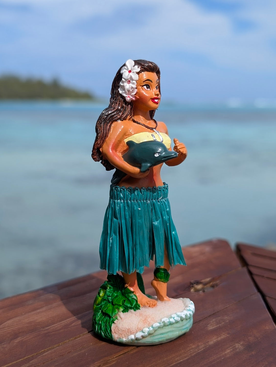 Hula Girl Dashboard Doll (4.3") with Dolphin Charm | Spring Action Hawaiian Car Decor