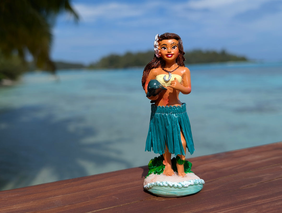 Hula Girl Dashboard Doll (4.3") with Dolphin Charm | Spring Action Hawaiian Car Decor