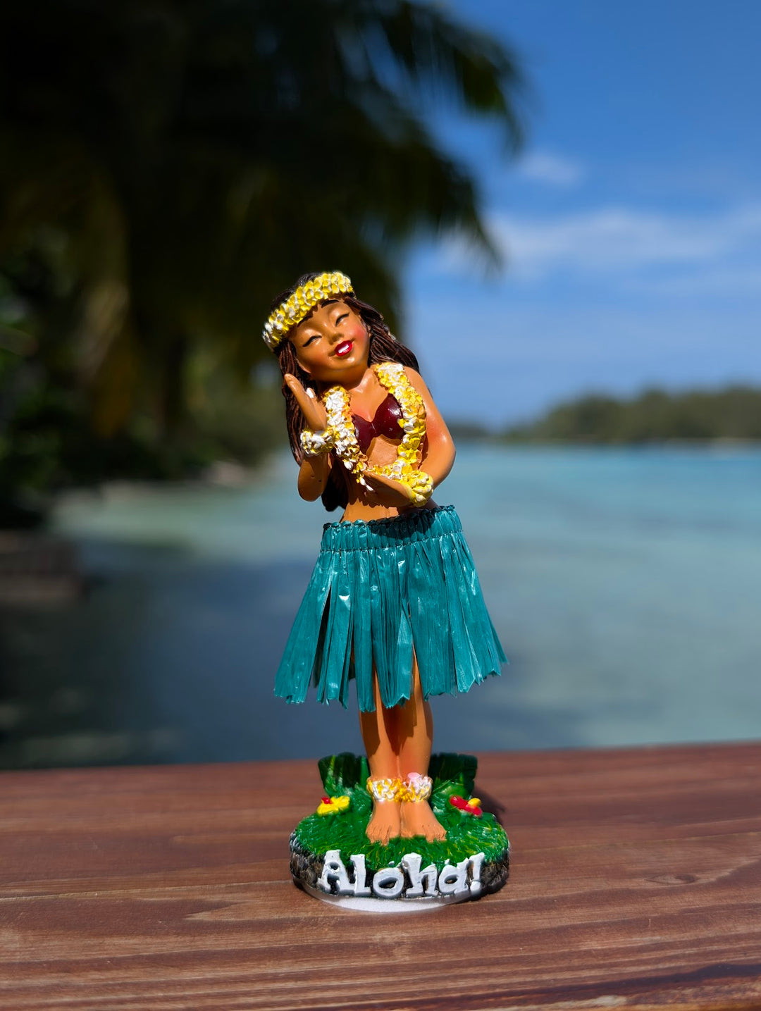 Hawaiian Dashboard Hula Doll (4 inch) | Hand Painted w/ Natural Grass Skirt & Tropical Decor