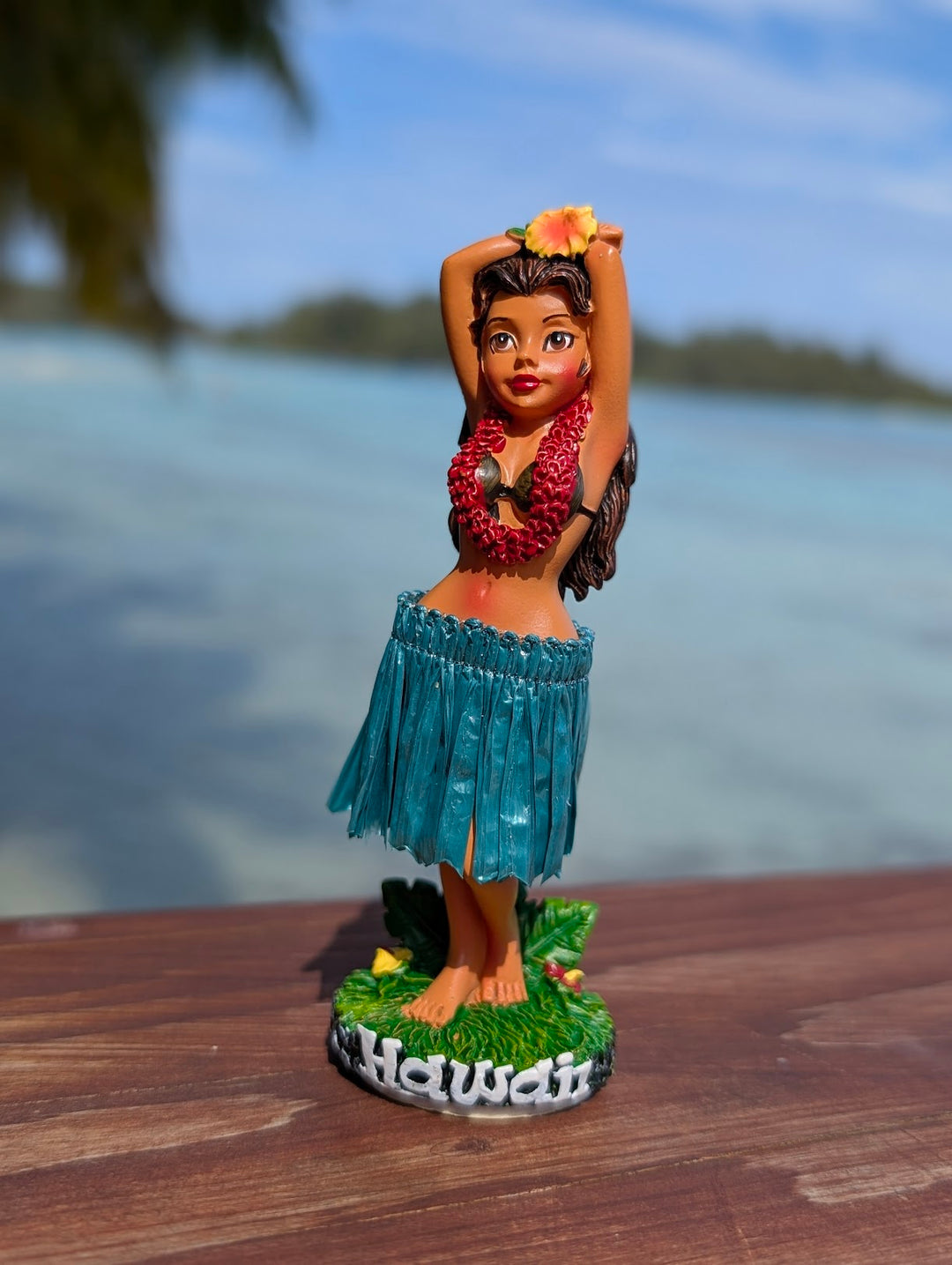 Hawaiian Dashboard Hula Doll (4.3") | Spring Action Calming Tropical Car Accessory