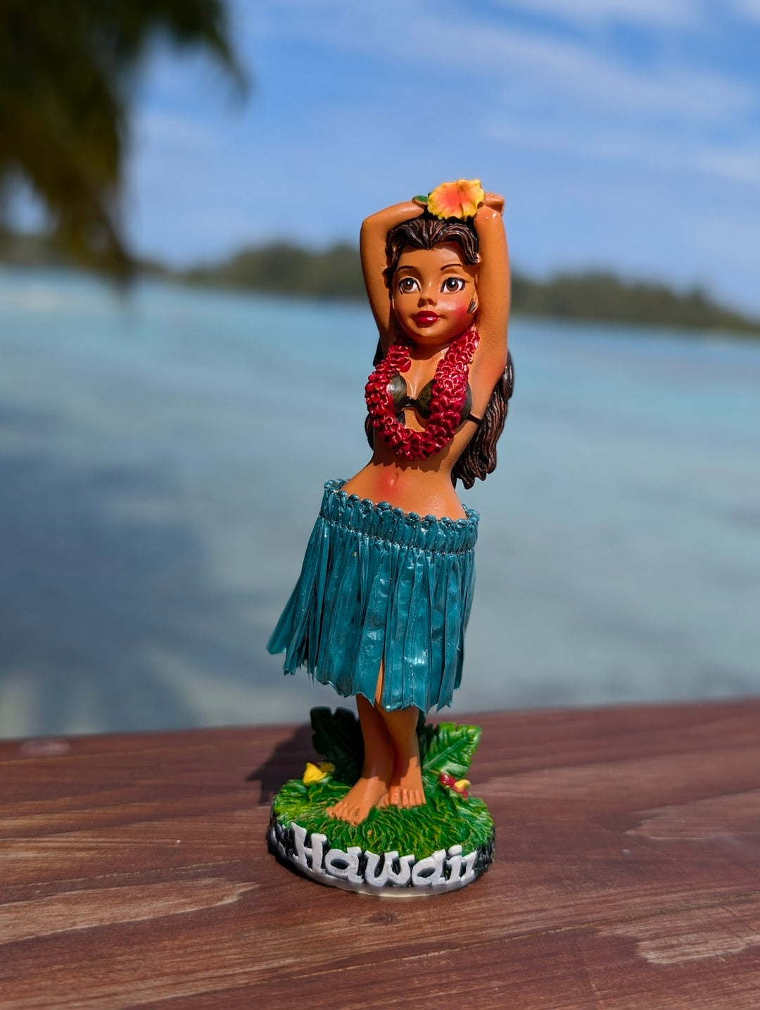 Hawaiian Dashboard Hula Doll (4.3") | Spring Action Calming Tropical Car Accessory