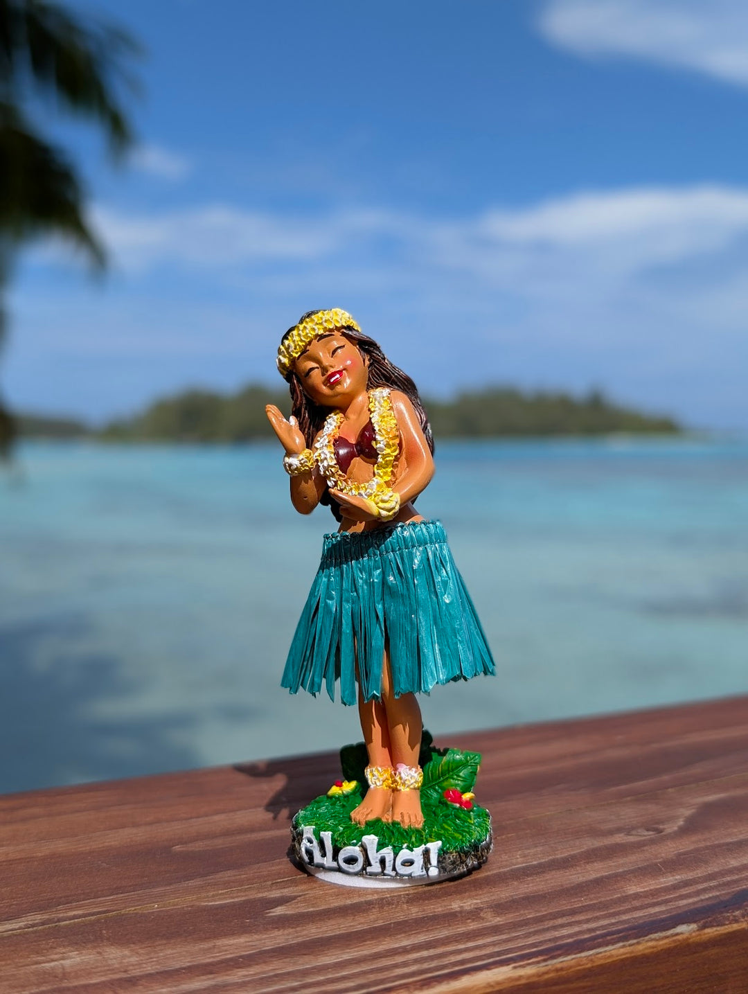 Hawaiian Dashboard Hula Doll (4 inch) | Hand Painted w/ Natural Grass Skirt & Tropical Decor