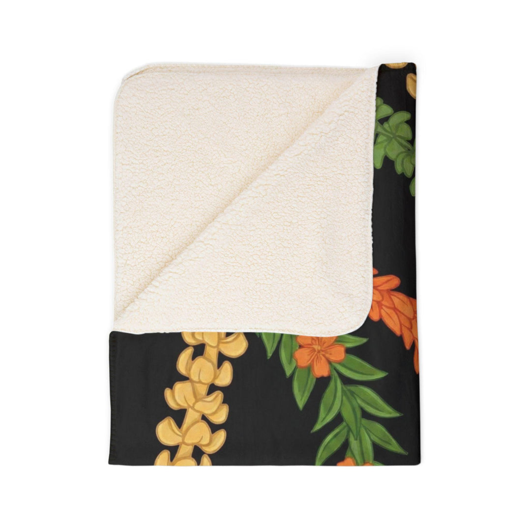 Hawaiian Flower Lei Blanket: Cozy Sherpa Throw in Black & Gold