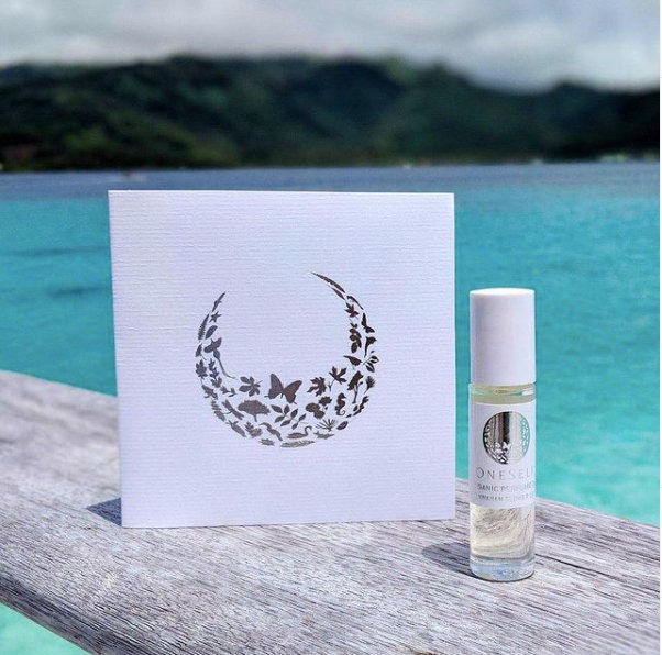 Organic Perfume Oil - Hawaiian Flower Lei Roll-On with Pure Essential Oils (10ml)