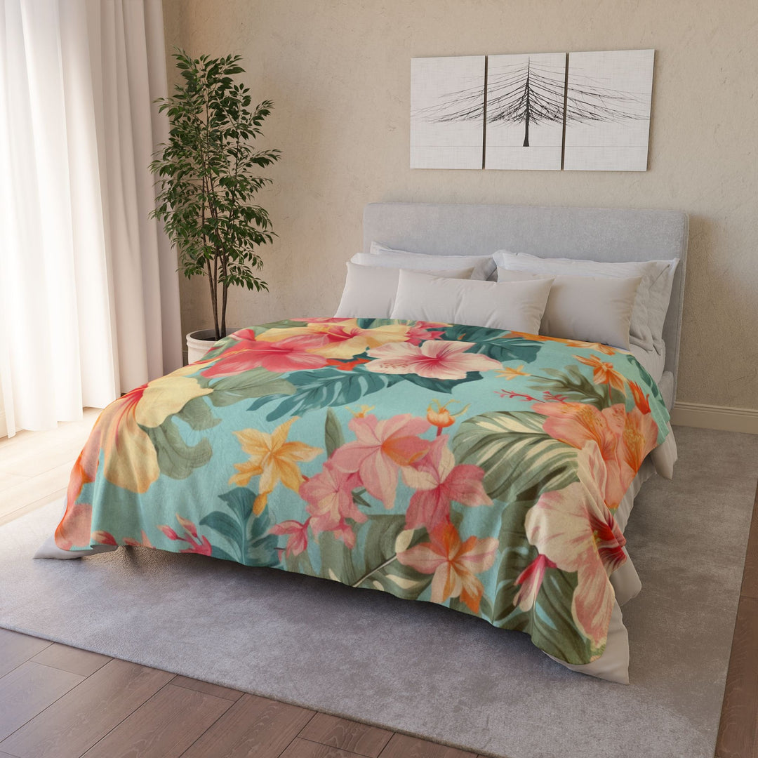 Honolulu Sherpa Fleece Throw Blanket | Tropical Hibiscus Print