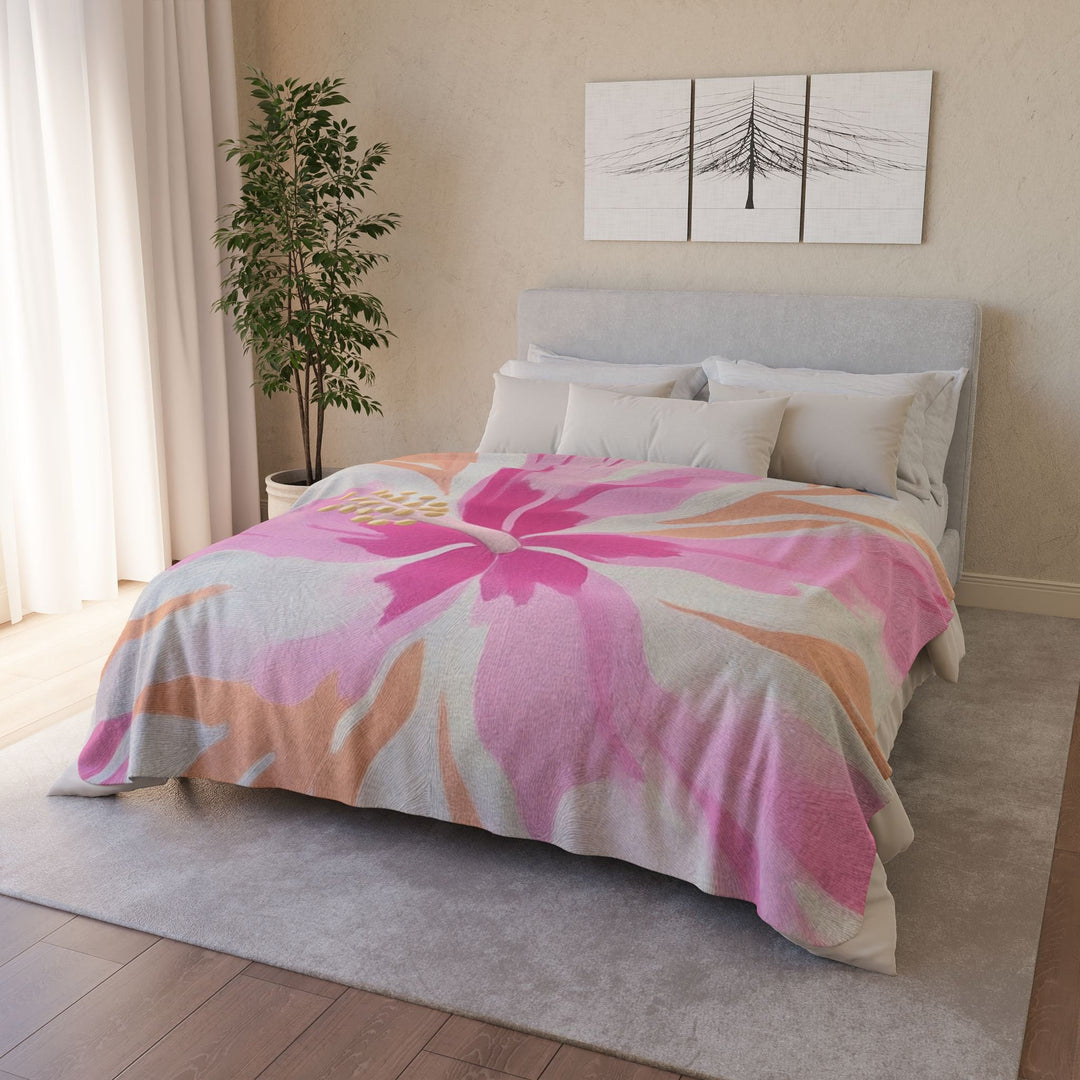 Kapiʻolani Ultra Soft Sherpa Fleece Throw | Pink Hibiscus Floral Print